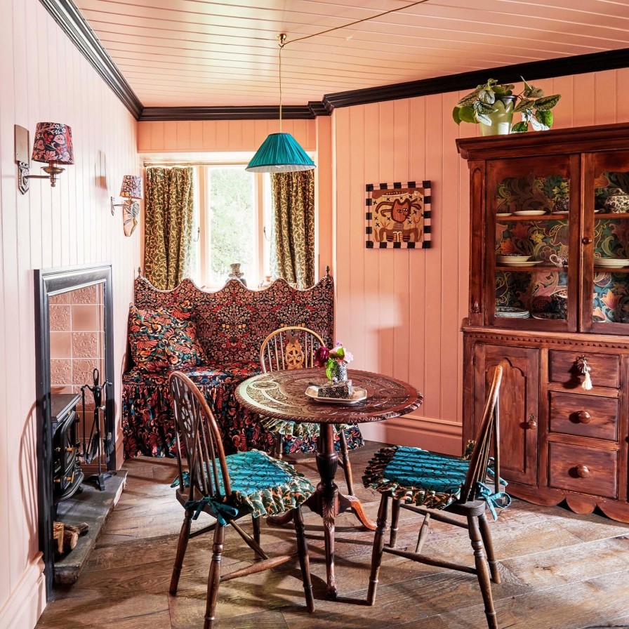 Paint House of Hackney | Dahlia Paint-07